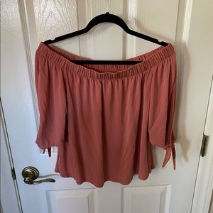 Alya Off the Shoulder Blouse | Size Large